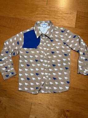 blue quail Boys' Tan Bird-Print Button-Down Shirt with Blue Patch